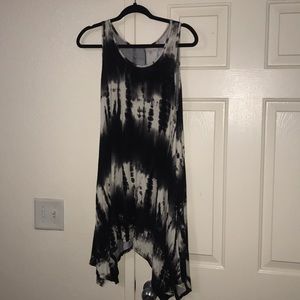 Dress black and white design